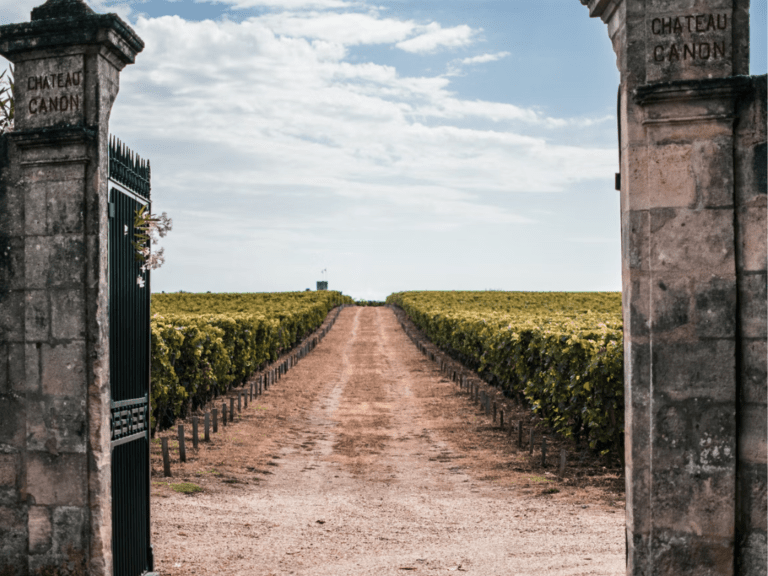 12 Excellent Day Trips from Bordeaux, France You Don’t Want to Miss