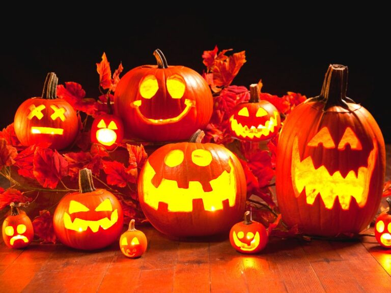 Happy Halloween in Spanish: 139 Spooky Spanish Words