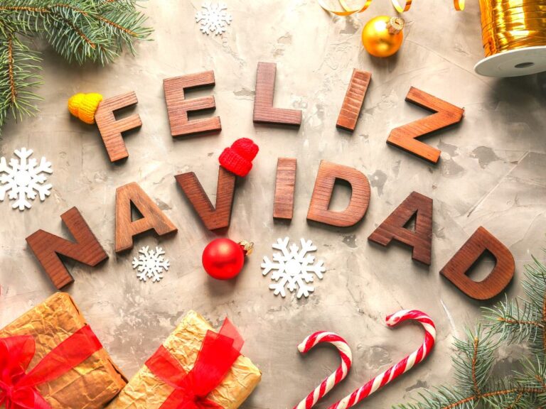 How Do You Say Merry Christmas in Spanish (33 Ways!)